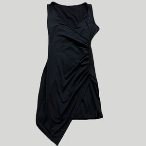 Chic Black Midi Soft Warp Dress with Timeless Elegance